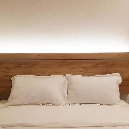 Oyo 90015 Platinum Guest House メダン エクステリア 写真